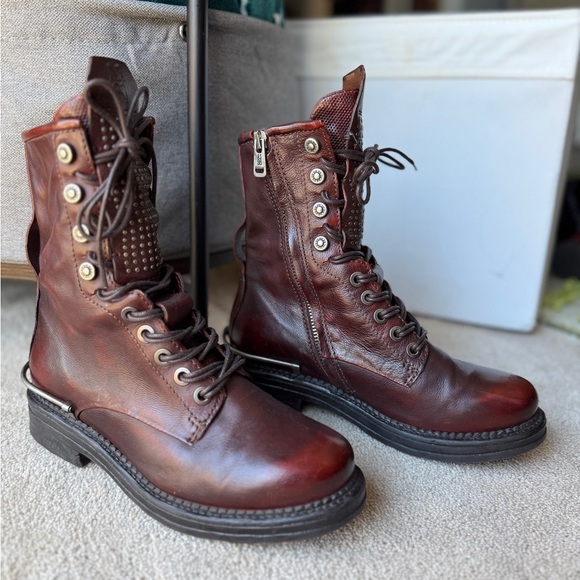 SOLD - Picture 2 of 8